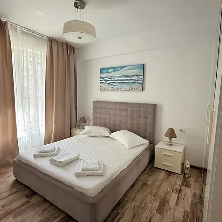Tanya Mamaia-sat Apartman *