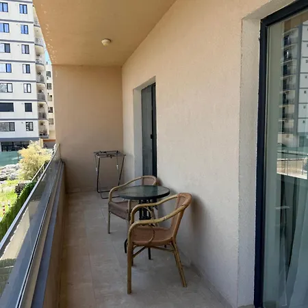 Tanya Mamaia-sat Apartman Konstanca